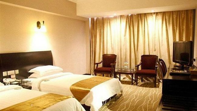 Jinyu International Hotel Jiujiang  Kamer foto